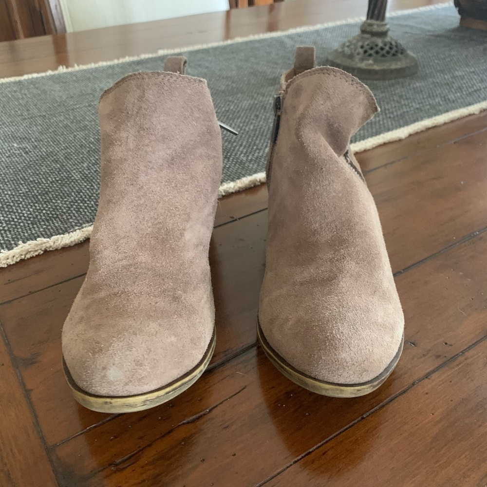 Suede taupe booties